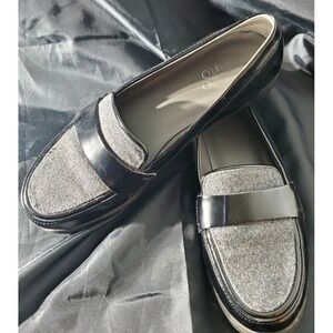 Franco‎ Sarto Valera Black & Gray Loafers W/Textured Finish Women's Size 8.5m
